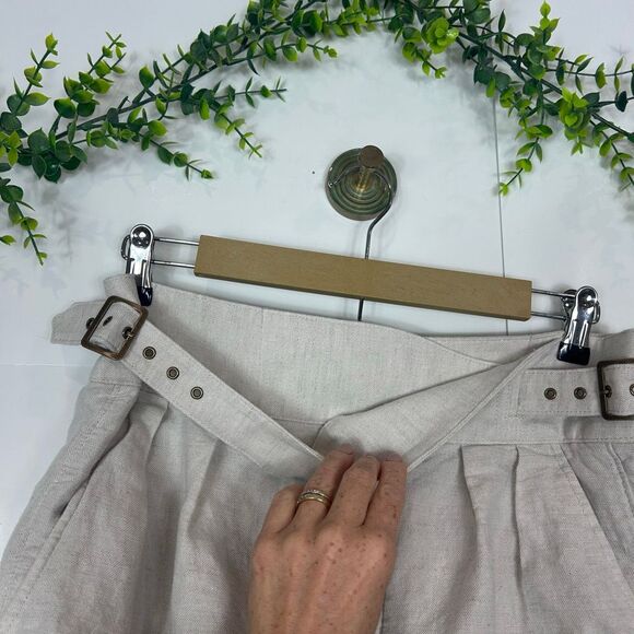 Banana Republic Shorts Women  6 Beige Linen High Rise Pleated Belted side Buckle - Picture 8 of 16